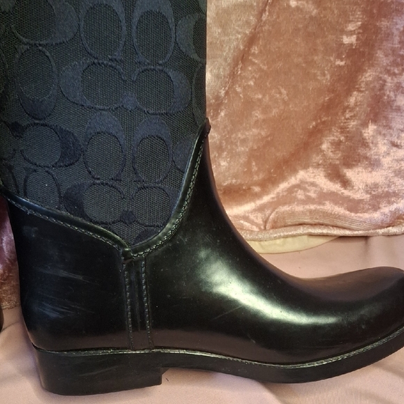 EUC COACH BLACK Knee-High Boots Size 7 - Picture 6 of 9